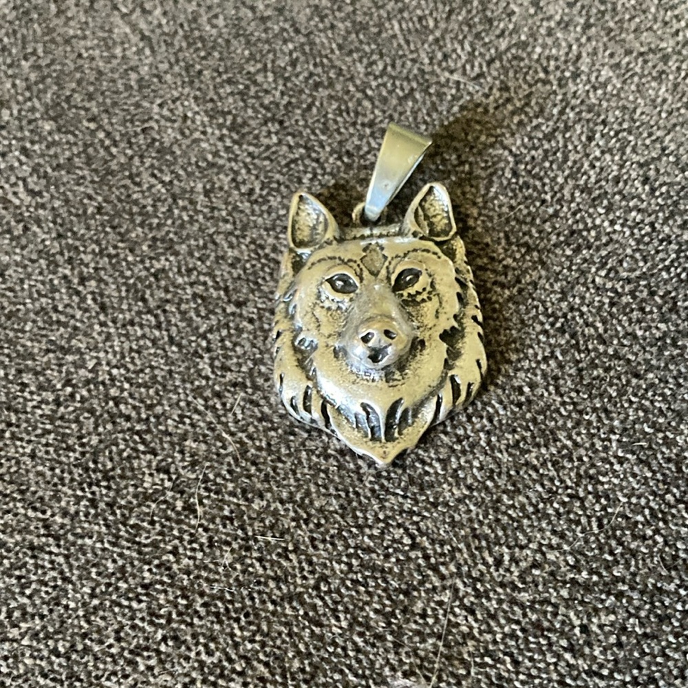Wolf Dog Pendant in Silver